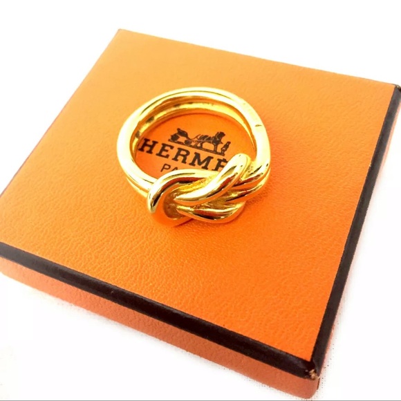 Hermes Accessories - LIKE-NEW⭐️HERMES Gold Scarf Ring (other uses: pendant, ornament, etc..) REDUCED!